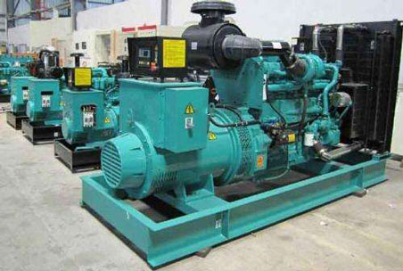 乌鲁木齐1000kw康明斯柴油发电机组图片 乌鲁木齐1000kw康明斯柴油发电机组图片