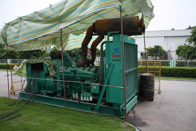 乌鲁木齐康明斯发电机租用：安全、高效、便捷！